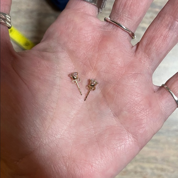 10K Gold And CZ Stud Earrings - Picture 15 of 15